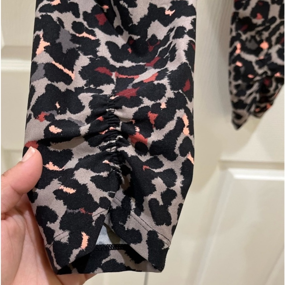 Calvin Klein Performance Leopard Print Legging (S) - image 6